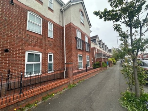 View Full Details for Briarfield Court, Parrswood Road, Burnage, Manchester, M20 4SH
