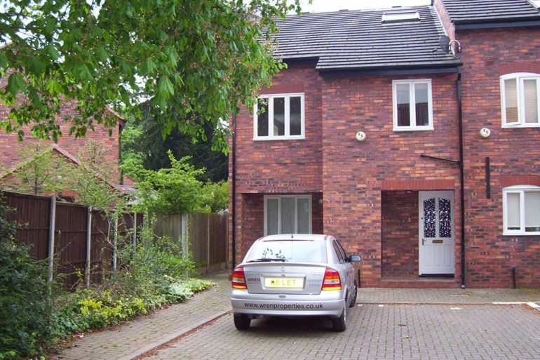Adamson Gardens, Didsbury, Manchester, M20 2TQ