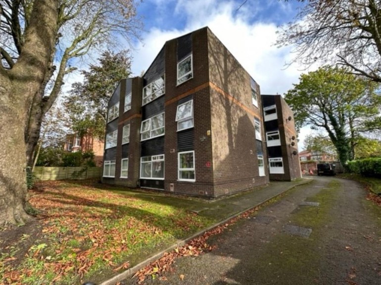 Newholme Court, 33 Alan Road, M20 4WB