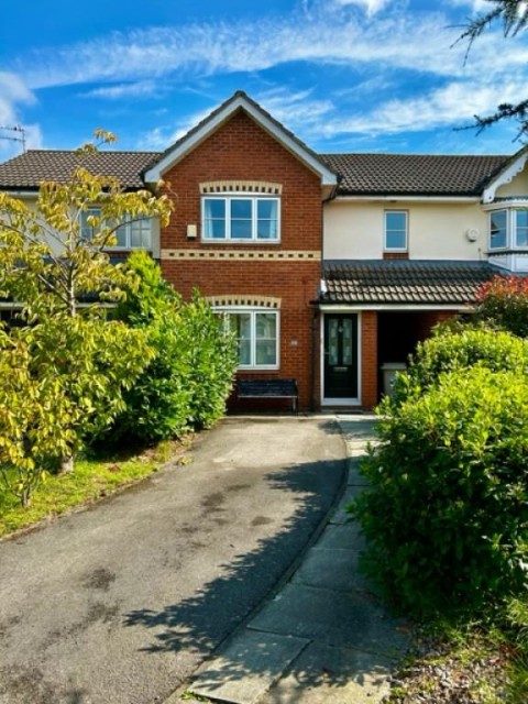 View Full Details for Tiverton Drive, Wilmslow, SK9 2TJ