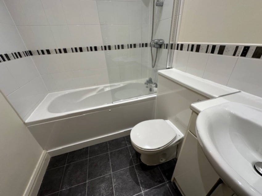 Images for Apartment 10 152 Withington Road, Manchester